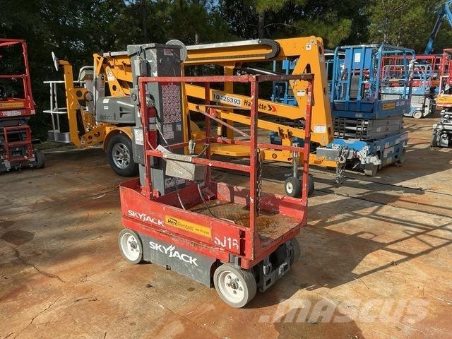 SkyJack SJ16 Personenaufzüge