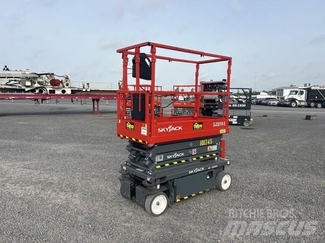 SkyJack SJ3219 Scheren-Arbeitsbühnen