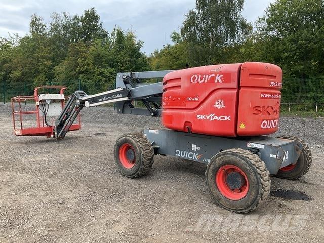 SkyJack SJ51AJ Gelenkteleskoparbeitsbühnen