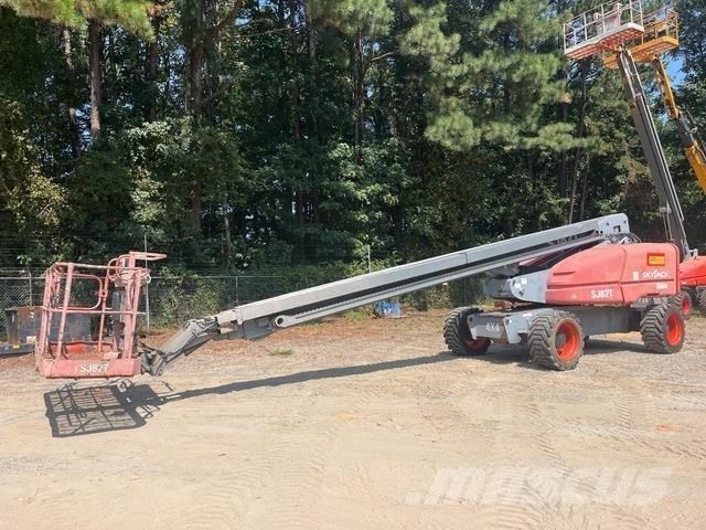 SkyJack SJ82T Teleskopbühnen