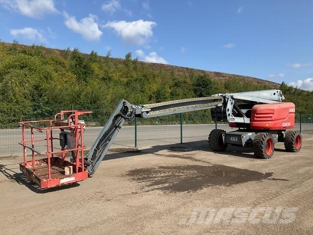 SkyJack SJ85AJ Gelenkteleskoparbeitsbühnen