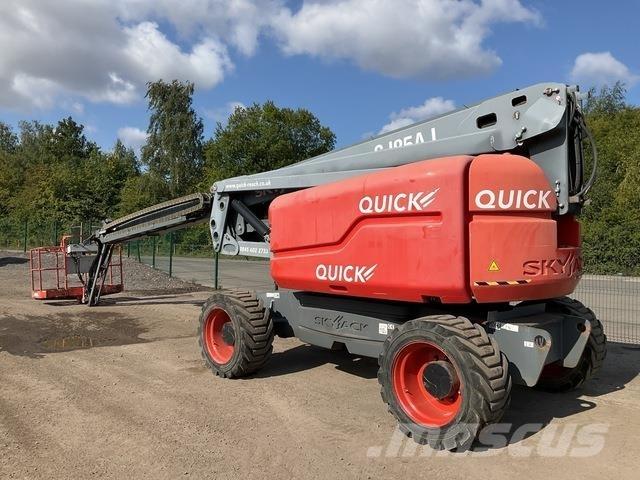 SkyJack SJ85AJ Gelenkteleskoparbeitsbühnen