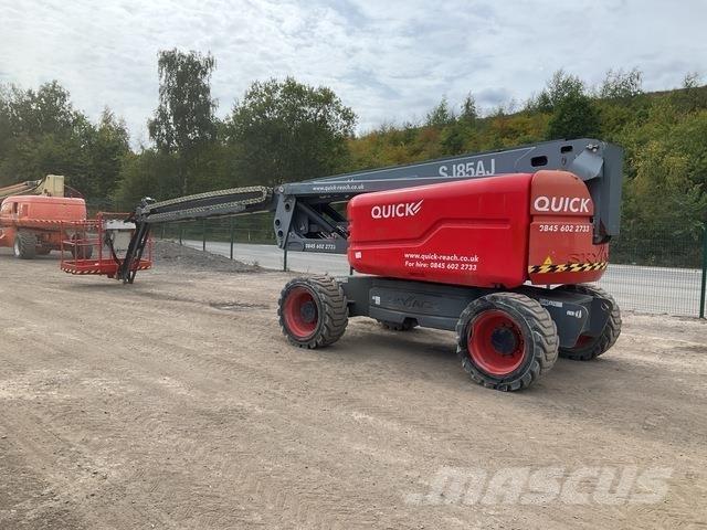 SkyJack SJ85AJ Gelenkteleskoparbeitsbühnen