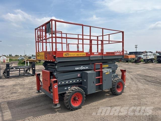 SkyJack SJ8841 Scheren-Arbeitsbühnen