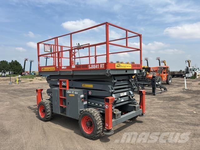 SkyJack SJ8841 Scheren-Arbeitsbühnen