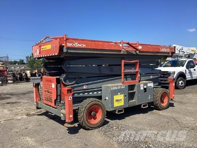 SkyJack SJ9250 Scheren-Arbeitsbühnen