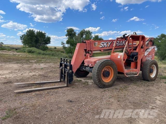 SkyTrak 8042 Teleskoplader