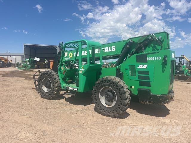 SkyTrak 8042 Teleskoplader