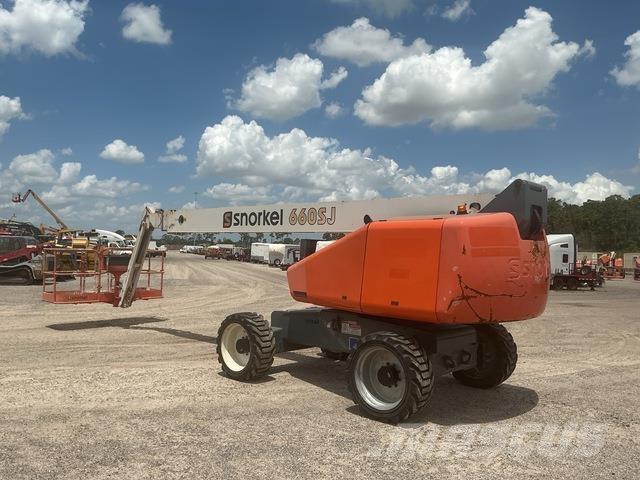 Snorkel 660SJ Teleskopbühnen