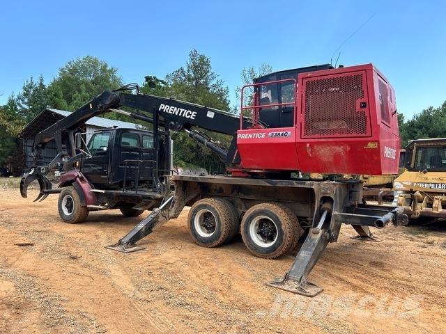 Sterling L8513 Holztransporter
