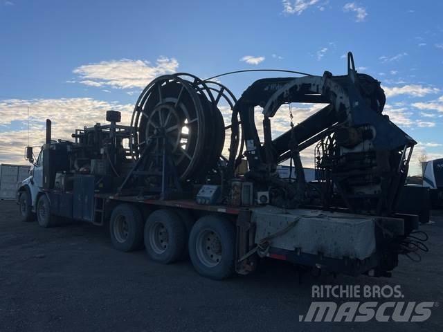 Sterling L9500 Sonstige Baumaschinen