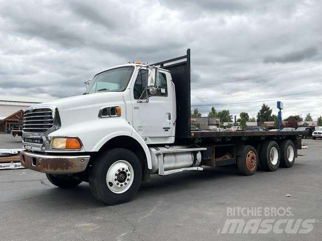 Sterling L9500 Pritschenwagen/Pritschenwagen mit Seitenklappe