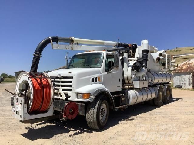 Sterling L9500 Raupenbagger