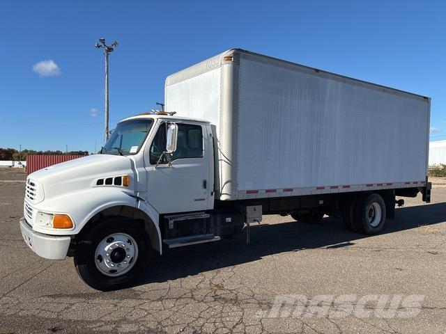 Sterling M7500 Kofferaufbau