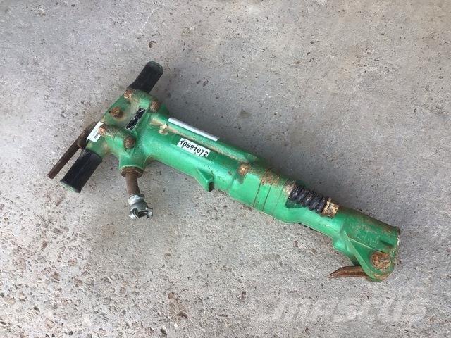  Tamco TPB-90 Sonstige Baumaschinen