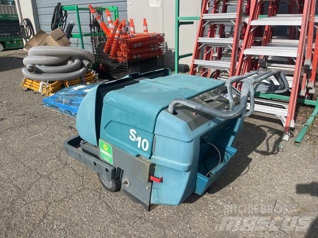 Tennant S10 Innenraumkehrmaschinen