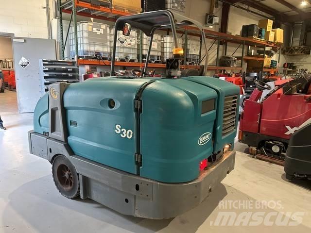 Tennant S30 Schrubtrockner