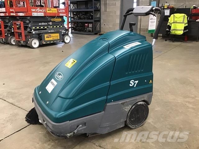 Tennant S7 Innenraumkehrmaschinen