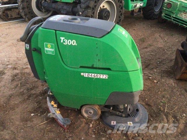 Tennant T300 Schrubtrockner