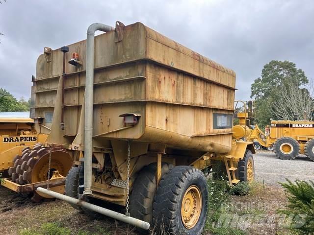 Terex 3303 Wassertanker