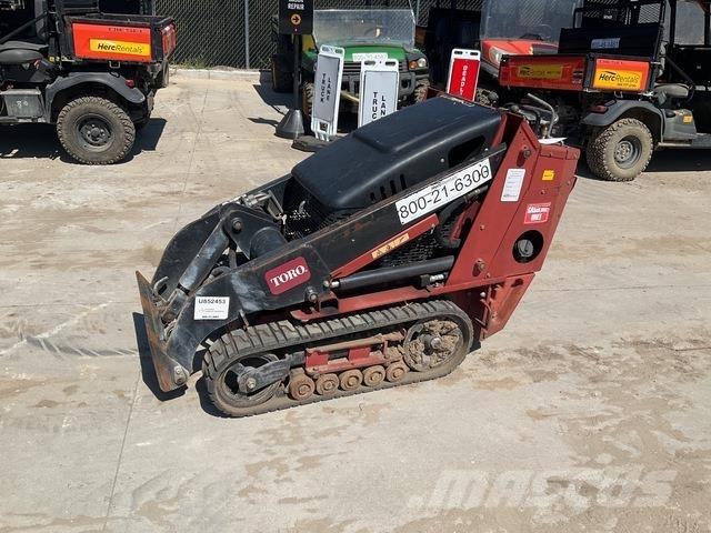 Toro TX427 Kompaktlader