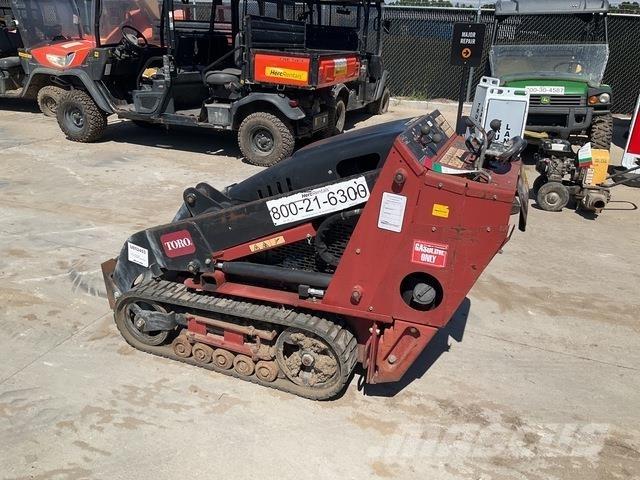 Toro TX427 Kompaktlader