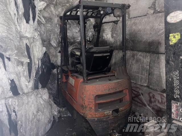 Toyota 403FG9 Sonstige Baumaschinen