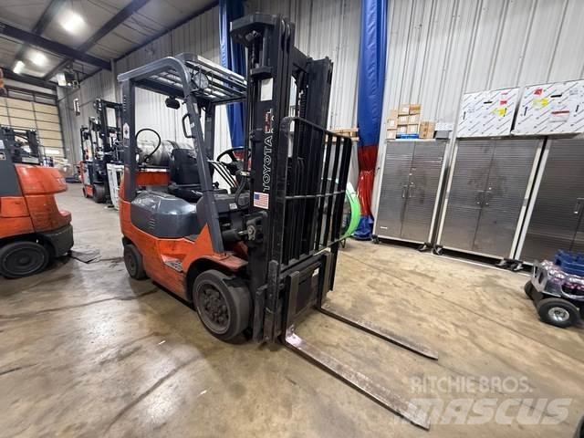 Toyota 7FGCU20 Sonstige Baumaschinen
