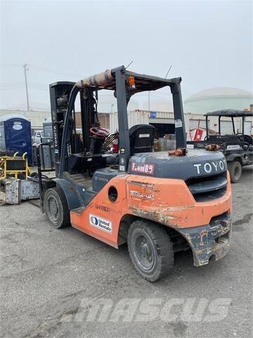 Toyota 8FD35U Sonstige Baumaschinen