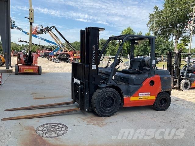 Toyota 8FG45U Sonstige Baumaschinen