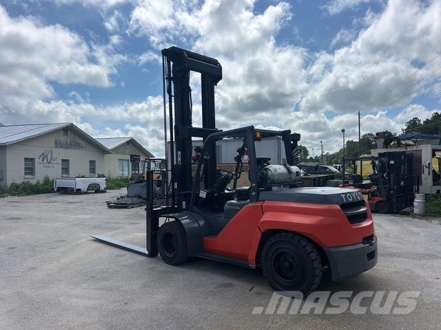 Toyota 8FG80U Sonstige Baumaschinen