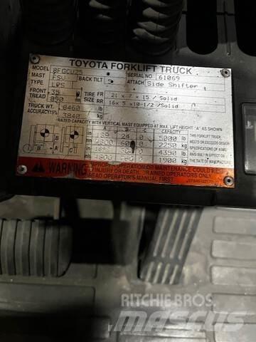 Toyota 8FGCU25 Sonstige Baumaschinen