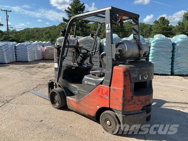 Toyota 8FGCU25 Sonstige Baumaschinen