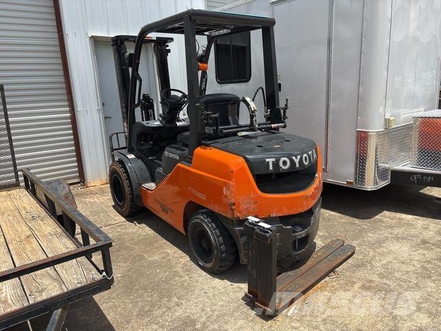 Toyota 8FGU30 Andere Gabelstapler