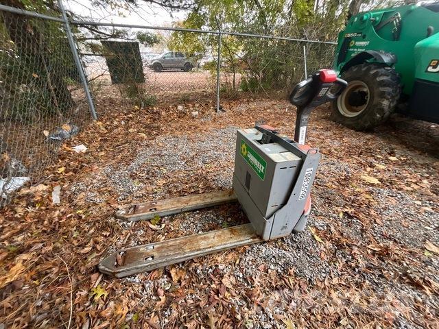 Toyota 8HBW23 Handhubwagen