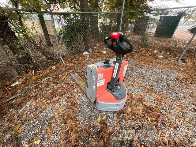 Toyota 8HBW23 Handhubwagen