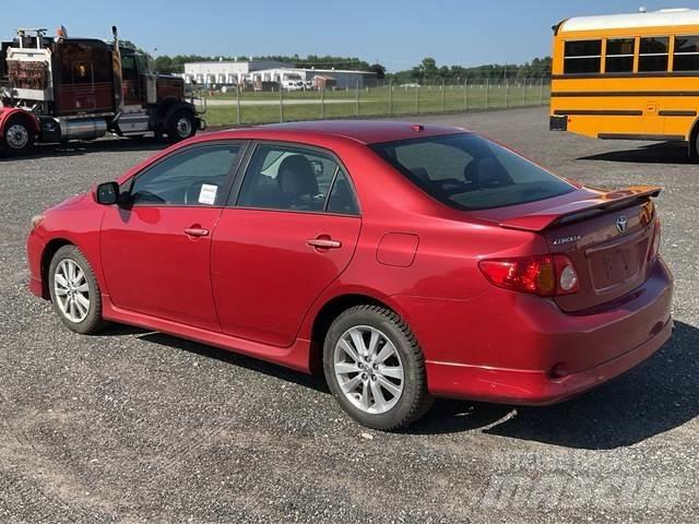 Toyota Corolla PKWs