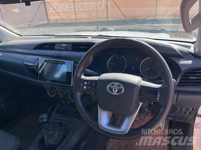 Toyota Hilux Pickup/Pritschenwagen