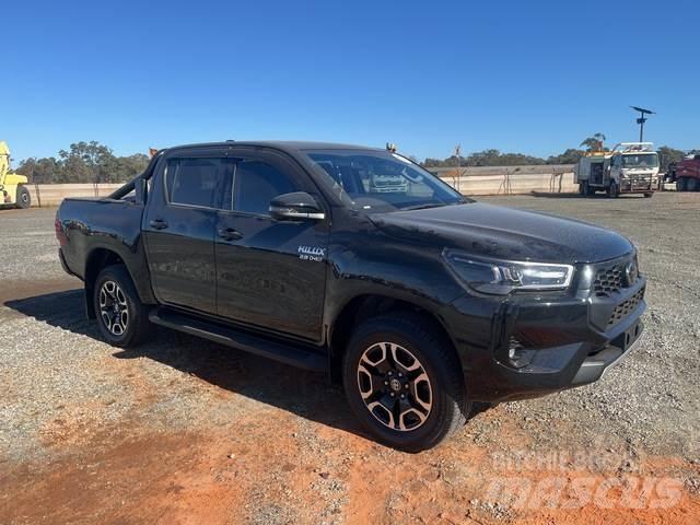 Toyota Hilux Pickup/Pritschenwagen