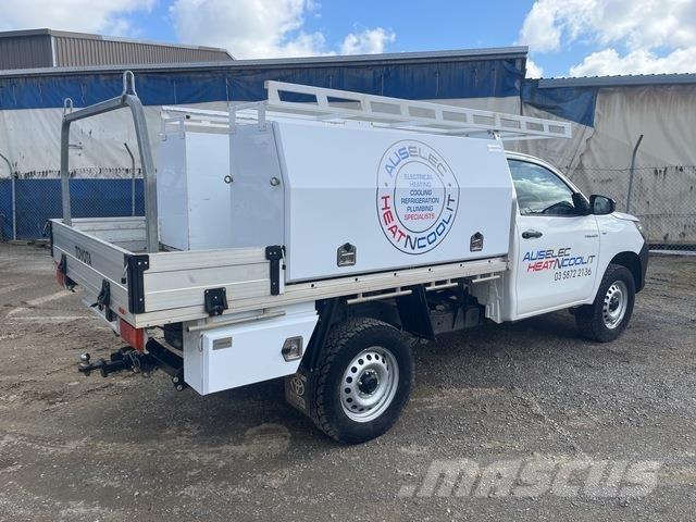 Toyota HiLux Andere Transporter