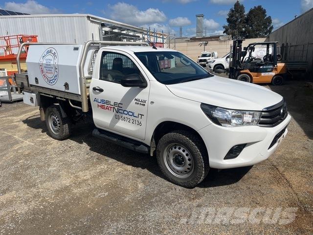 Toyota HiLux Andere Transporter