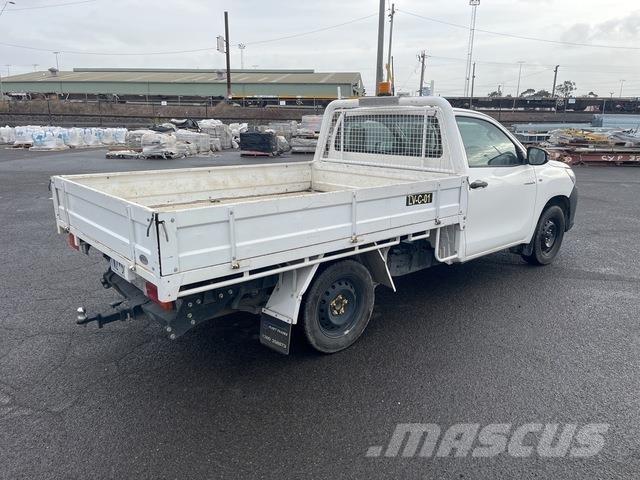 Toyota HiLux Andere Transporter