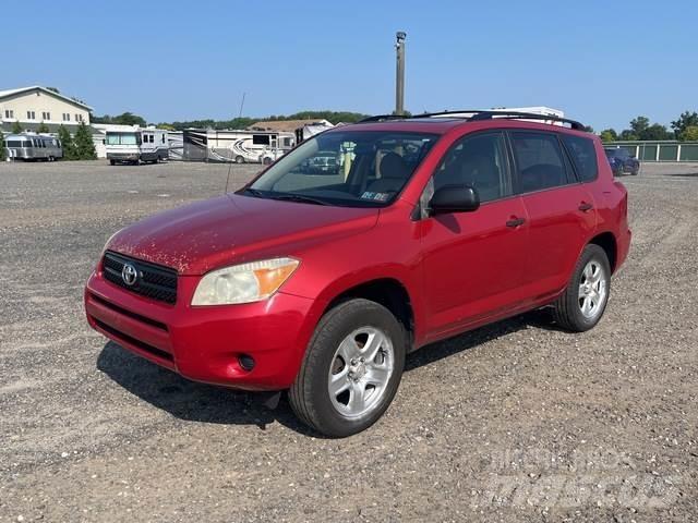 Toyota RAV4 PKWs