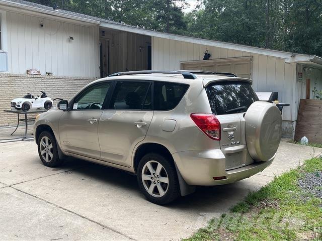 Toyota RAV4 PKWs