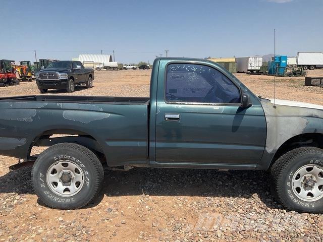 Toyota Tacoma Andere Transporter