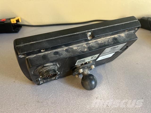 Trimble CB460 Sonstige Baumaschinen