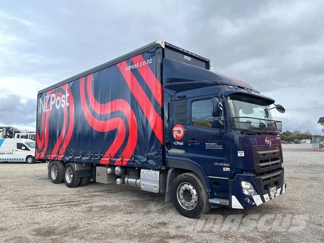 UD CD 25 360 Curtainsider trucks