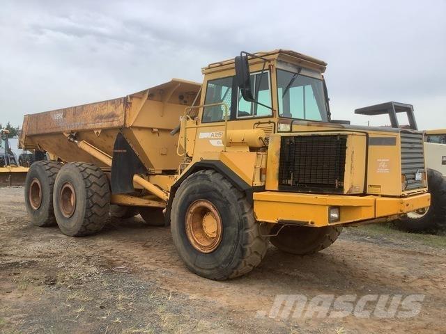 Volvo A25C Dumper - Knickgelenk