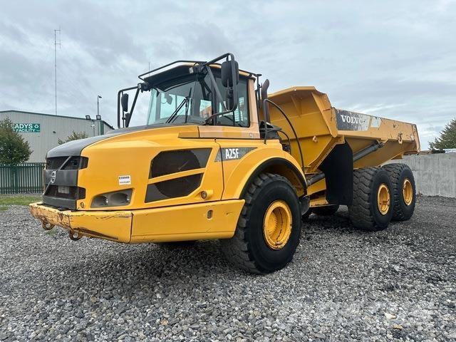 Volvo A25F Dumper - Knickgelenk
