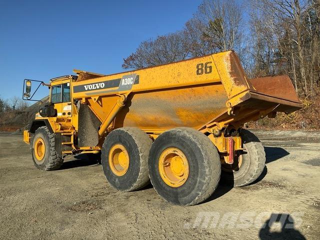 Volvo A30C Dumper - Knickgelenk